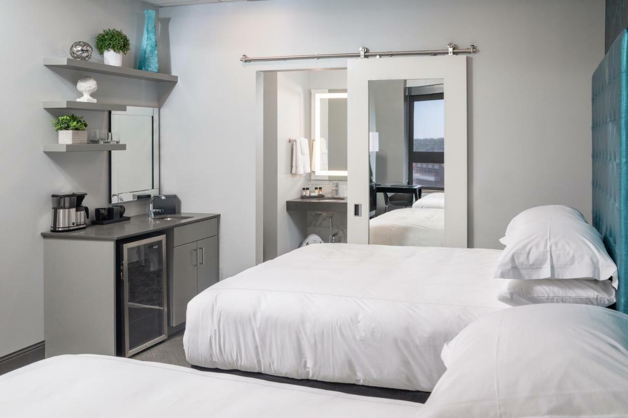 Hotel On Phillips ซูฟอลส์ ภายนอก รูปภาพ
