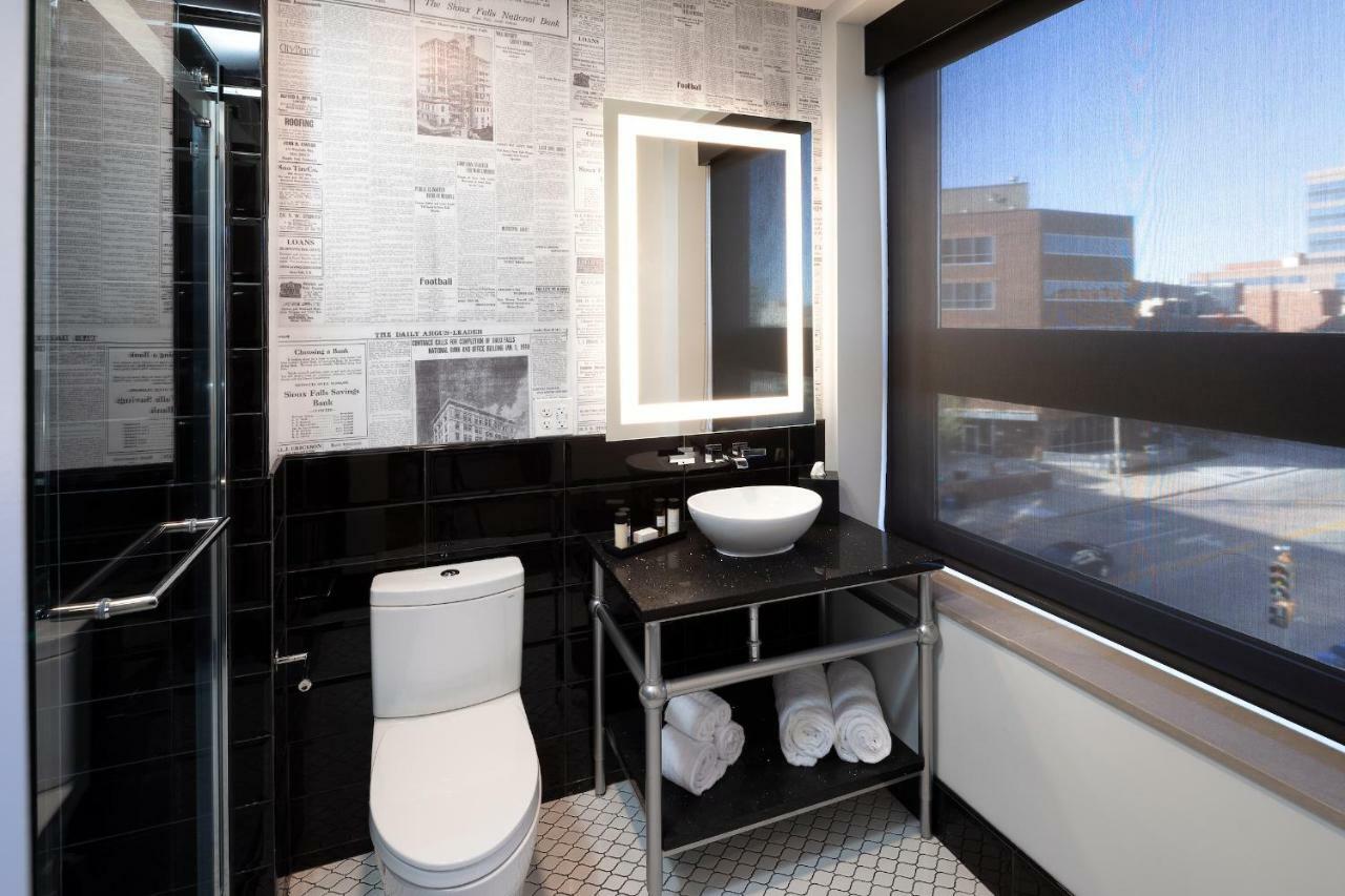 Hotel On Phillips ซูฟอลส์ ภายนอก รูปภาพ